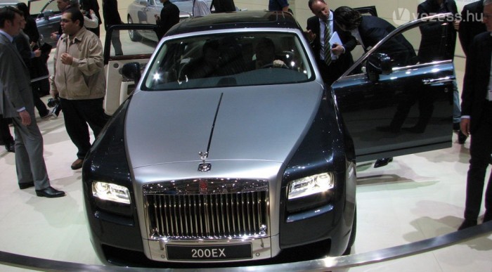 Ennél közelebb nem jutottam hozzá