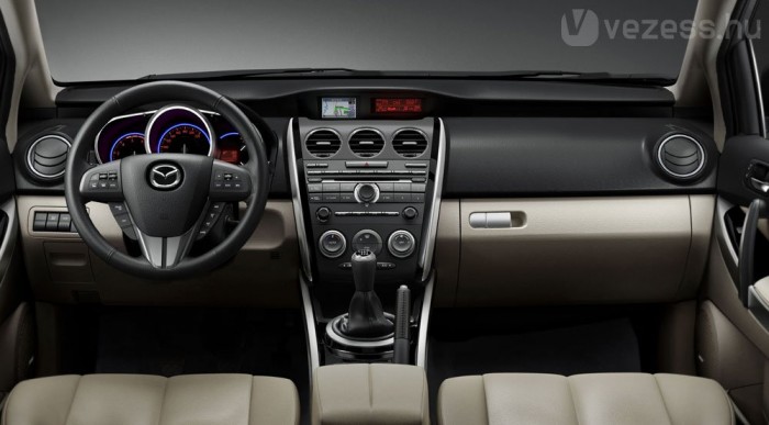 Európai szabadidő-autó a Mazdától 7
