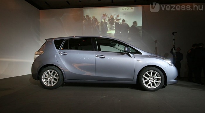 Újdonságok nőknek 8 | Vezess Újdonságok nőknek 8