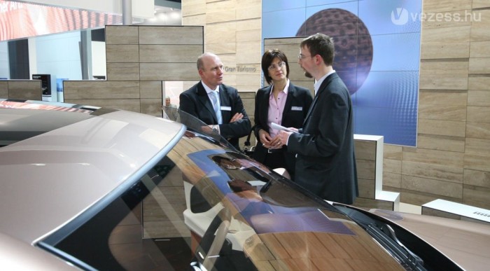 Ez nem egyterűpótlék! - mondja a fejlesztési vezető, Hans-Jürgen Branz