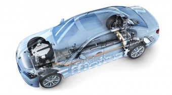 Szériában a hibrid BMW