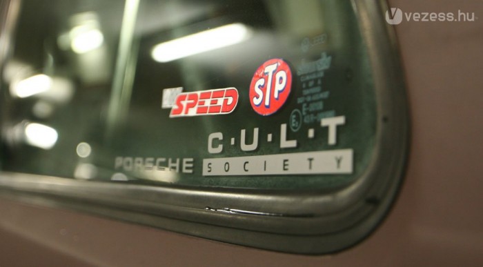 Mire jó egy régi Golf? 8 | Vezess Tavaly januárban alakult a klub és a weboldal