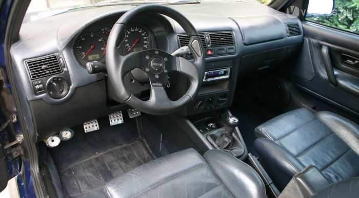 Mire jó egy régi Golf? 16 | Vezess A Golf IV belsejével modernizálta a tulaj