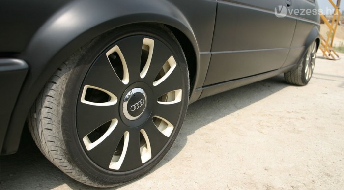 Mire jó egy régi Golf? 14 | Vezess Szépen ül a kerekein