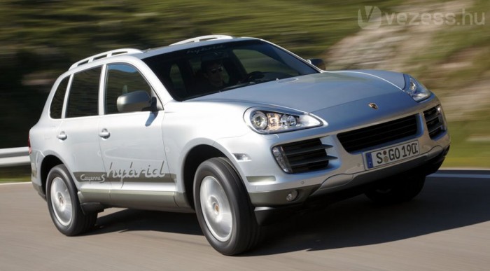 Kelendő a terep-Porsche 4 | Vezess Hibridhajtással is tesztelik