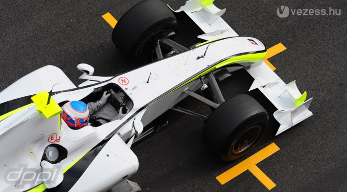 Coulthard még bajnok lehet?! 5 | Vezess Buttonékkal komolyan számolnak