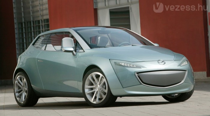 Teszt Mazda2 1.3 – A számok hazudnak 6 | Vezess A Sassaou 2005-ből