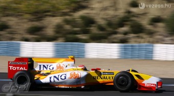 Alonso összetörte a Renault-t