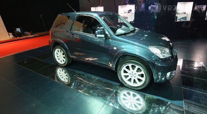 Szép ívek, szép felni, made in China, design by Italy