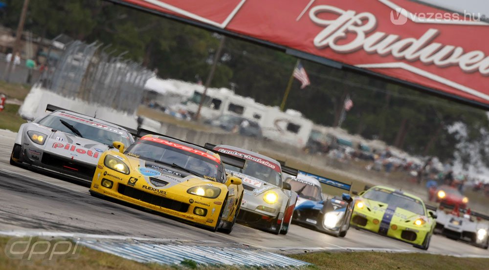 A GT1-ben Corvette, GT2-ben Ferrari volt a nyerő