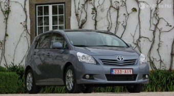 Vezettük: Toyota Verso és Urban Cruiser