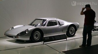 Porsche túladagolás