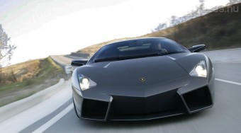 Szuper-roadstert épít a Lamborghini