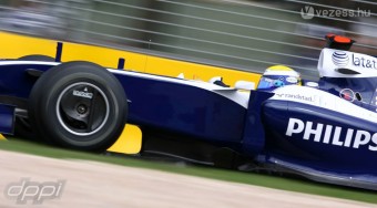 Nem üres tankkal villantott Rosberg