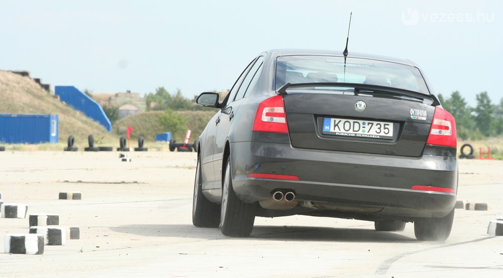 20082_190528_1000x700.jpg | Vezess | Vezess