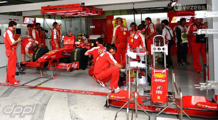 Átszervezés a Ferrarinál 6 | Vezess Cserebere a vezetőségben