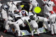 Button nem kérne Schumacherből 25