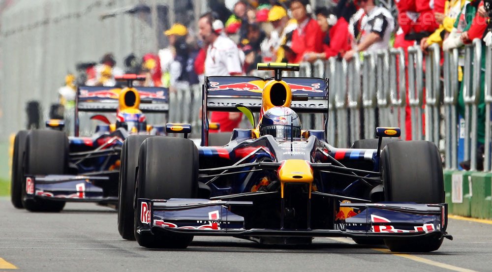 A Red Bull is támadta a Williamst