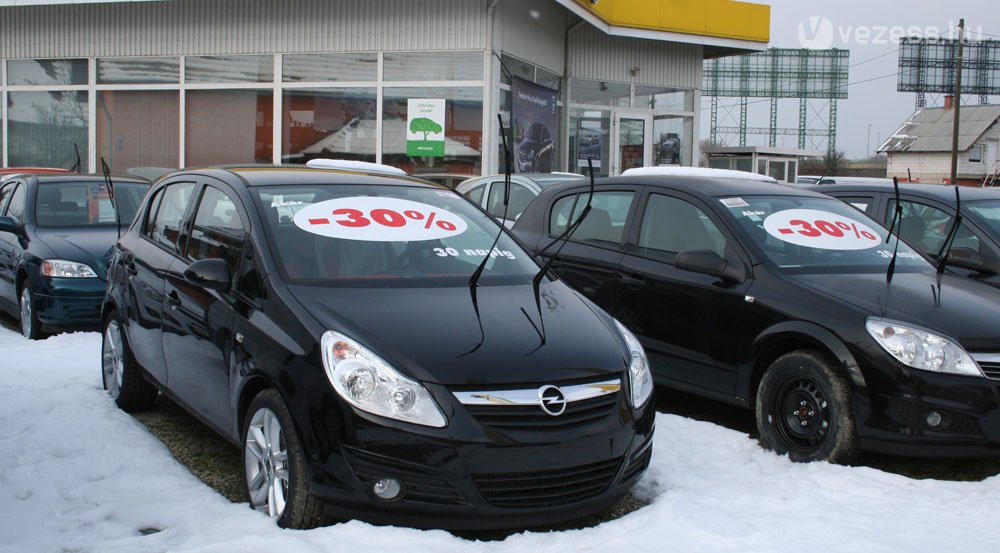 Az Opel az élre került