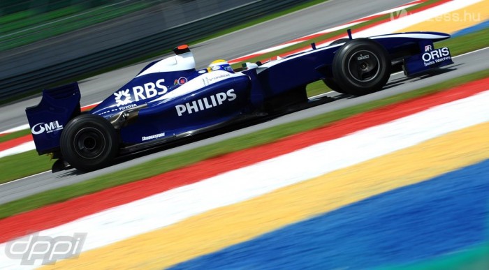 Kigyulladt Räikkönen autója – videó 6 | Vezess Kigyulladt Räikkönen autója – videó 6