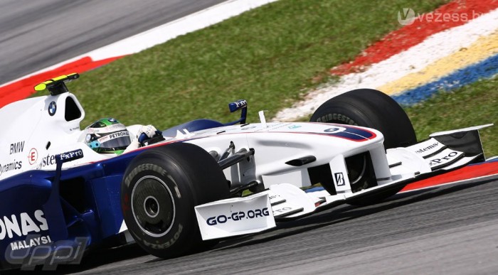 Räikkönen a leggyorsabb Sepangban 7 | Vezess Heidfeld tökutolsó lett