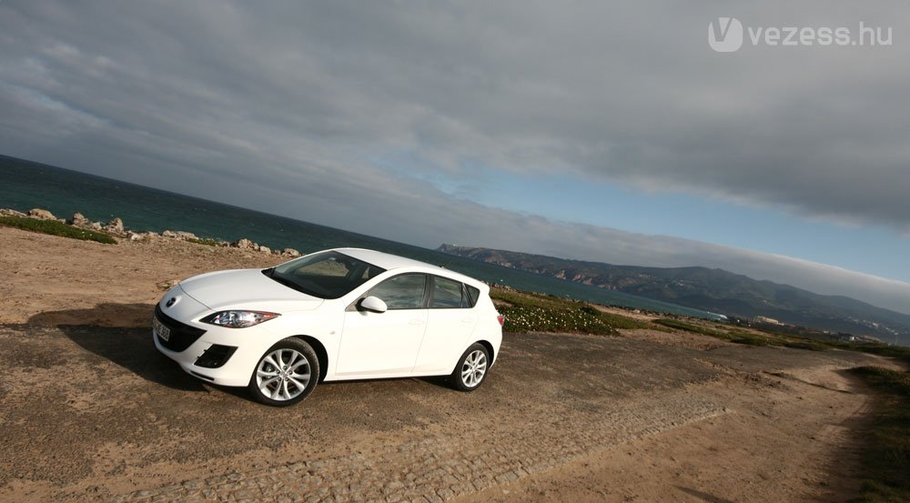 Új Mazda3 – Cél a BMW és az Audi 31