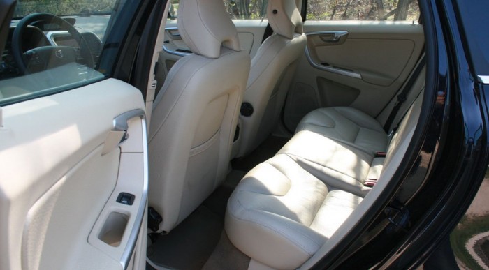 A lábtér is kellemes