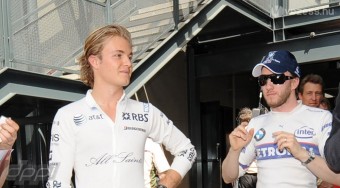 Nyavalyás pilóták