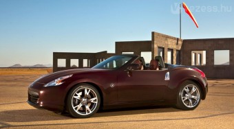 Itt az új Nissan roadster