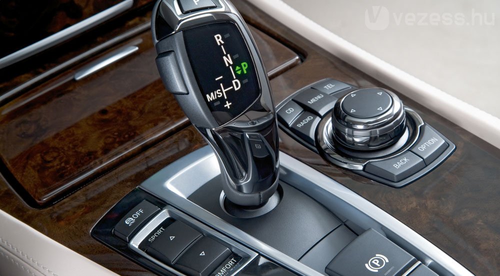 Nyolcfokozatú a váltó