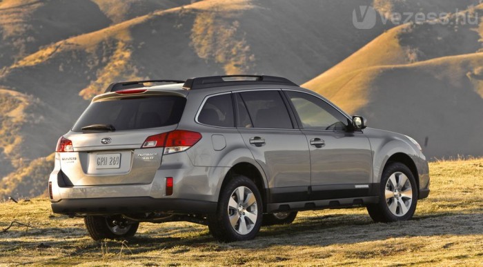 Legacy kombi, csak terepre