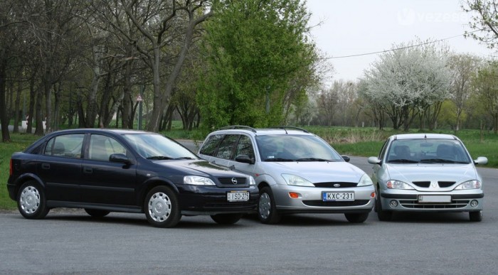 Egymillióból: Astrát, Focust vagy Mégane-t? 17 | Vezess Egymillió körül korrekt autókat találtunk