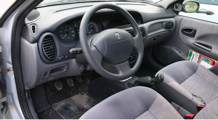 Egymillióból: Astrát, Focust vagy Mégane-t? 9 | Vezess Gazdagon felszerelt a kényelmes Mégane