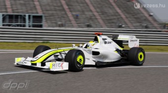 Kötéltánc a Brawnnál