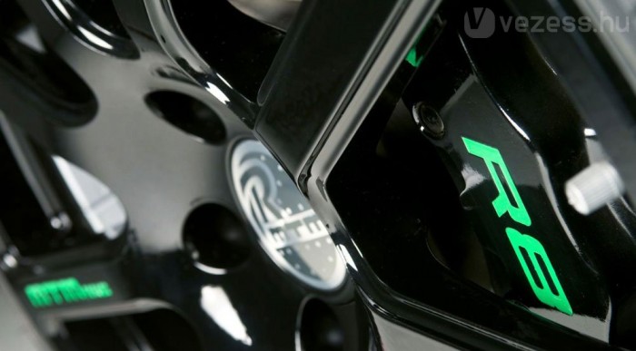 Felpaprikázott Audi R8 7 Felpaprikázott Audi R8 7