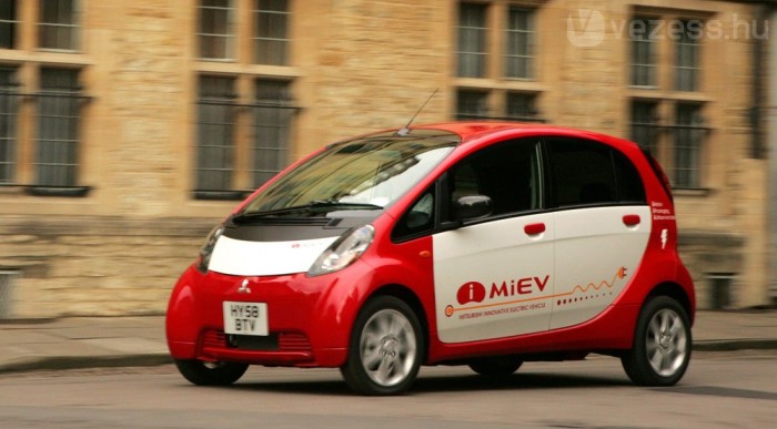 A Mitsubishi i-MIEV lehet az első villanyautó nagy sorozatban