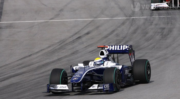 Hamilton a leggyorsabb Kínában 7