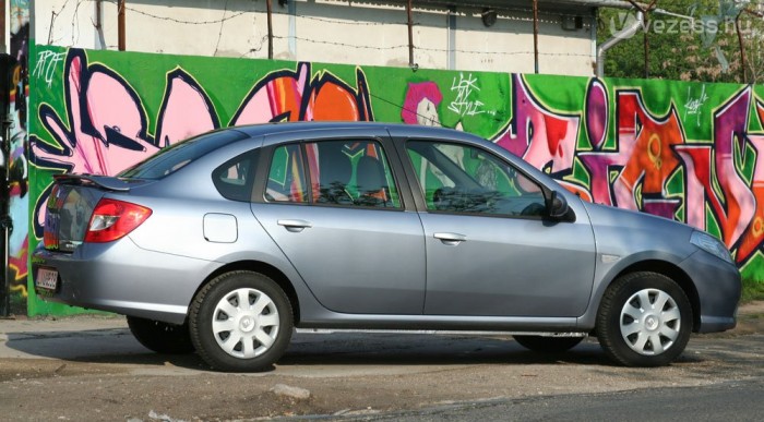 A legtakarékosabb családi autó 11 | Vezess Bizonytalan, szivacsos az útfekvés