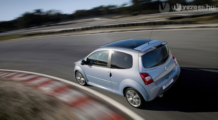 A legtakarékosabb családi autó 16 | Vezess Egyszer az életben: Twingo RS, 3,4 millióért