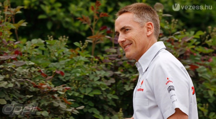 Whitmarsh egyelőre marad