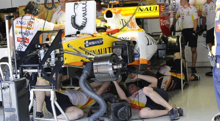 Visszatért az edzésmenő! 7 | Vezess Alono járgányán nagy munka folyt