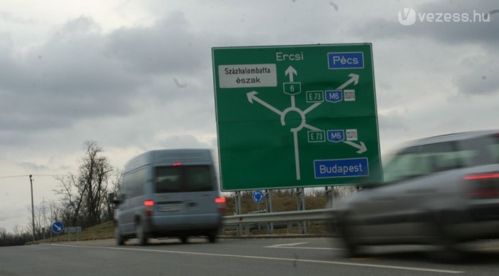 Nem inkább Pécset kéne kiírni a hatoson?