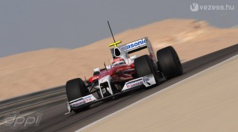 A tesztek repíthetik élre a Toyotát