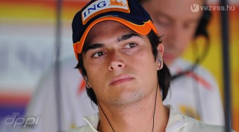 Piquet felett Damoklész kardja