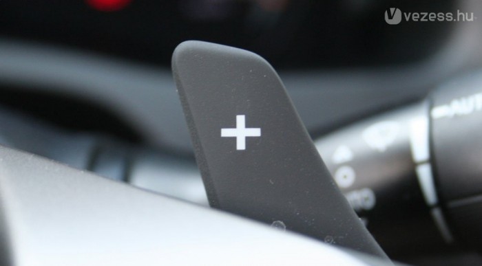 D-ben is lehet kézzel visszakapcsolni