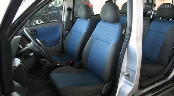 A 209 ezer km dacára épek a huzatok