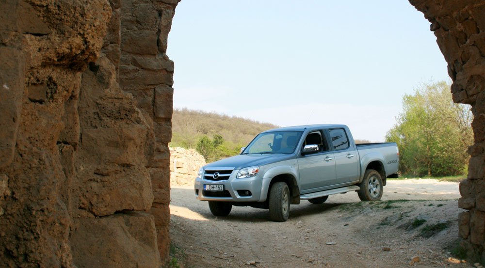 Mazda BT-50: Hiltonból a diákszállóba 14