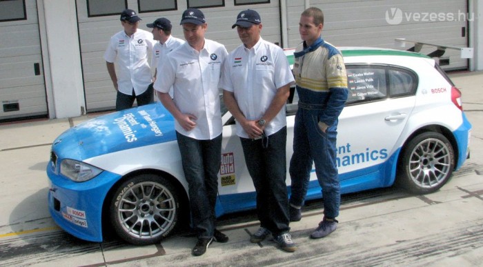 Palik Laci BMW-vel megy a pokolba