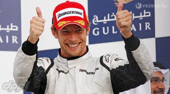 Brawn hízeleg Buttonnak