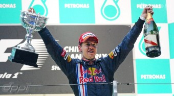 Vettel még vár a véres trófeára